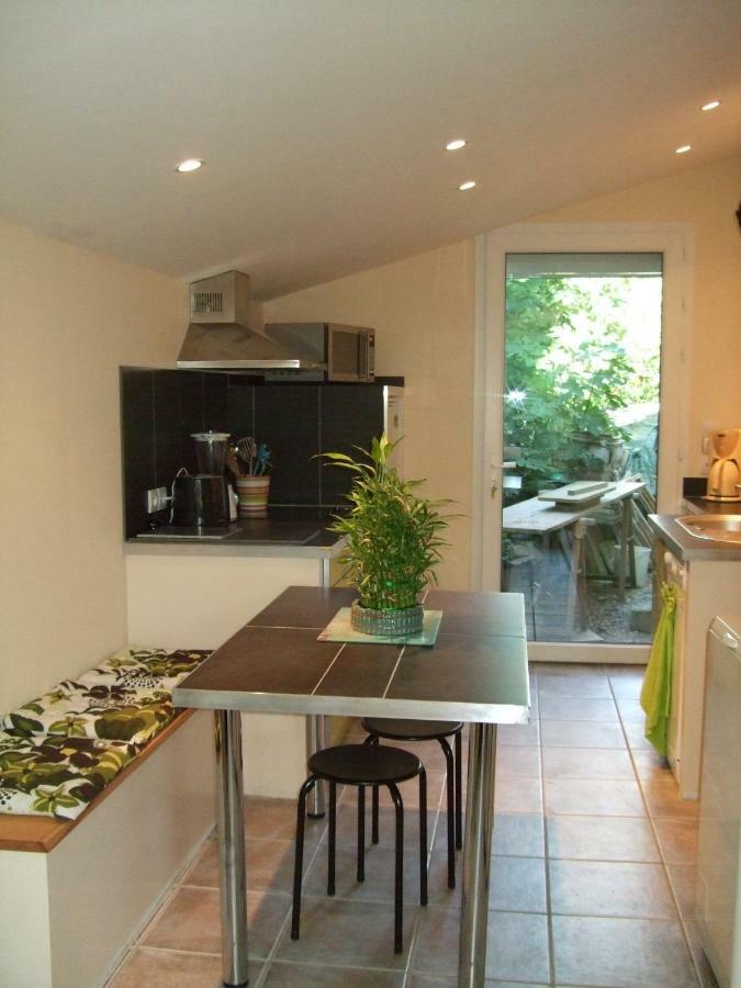 Gite Des Taillades Les Taillades Exteriör bild